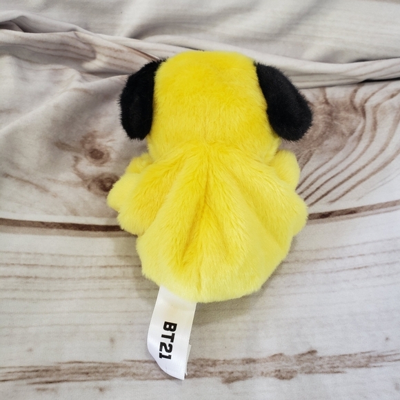 Aurora Chimmy BT21 Yellow Palm Pals Plush Beanbag Floppy 6 Inch 2023 Kawaii - Picture 4 of 7